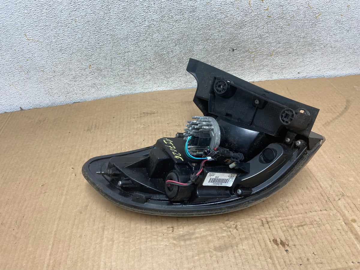 2013 to 2016 GMC Acadia Right Passenger RH Side Tail Light AI7026 LK5