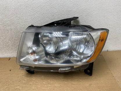 2011 to 2013 Jeep Grand Cherokee Halogen Left Driver Lh Headlight AG8328 DW2