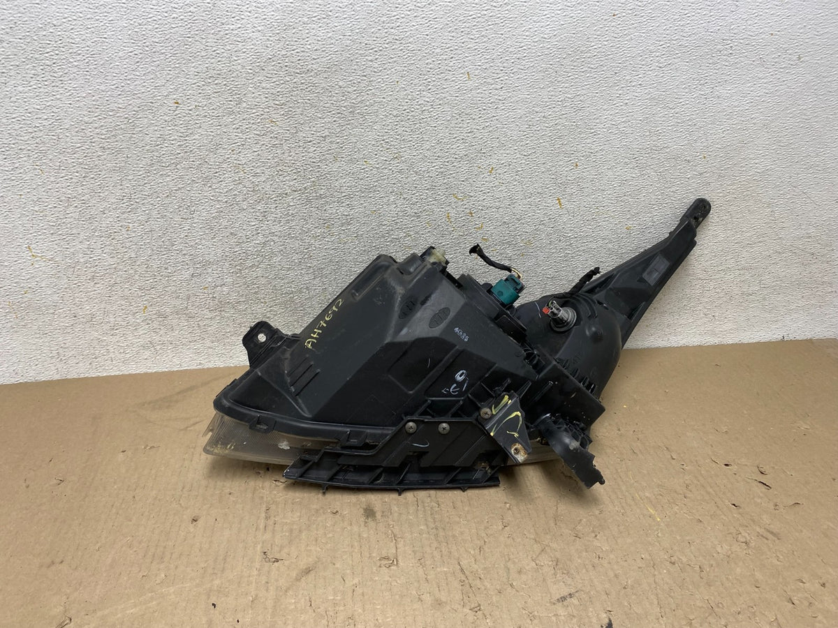 2011 to 2015 Chevrolet Cruze Halogen Right Passenger Rh Headlight AH7692 DW8