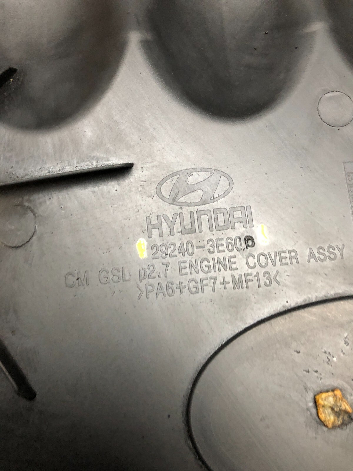 2005 - 2006 Hyundai Santa Fe 2.7L V6 Engine Motor Cover G8579 PS8