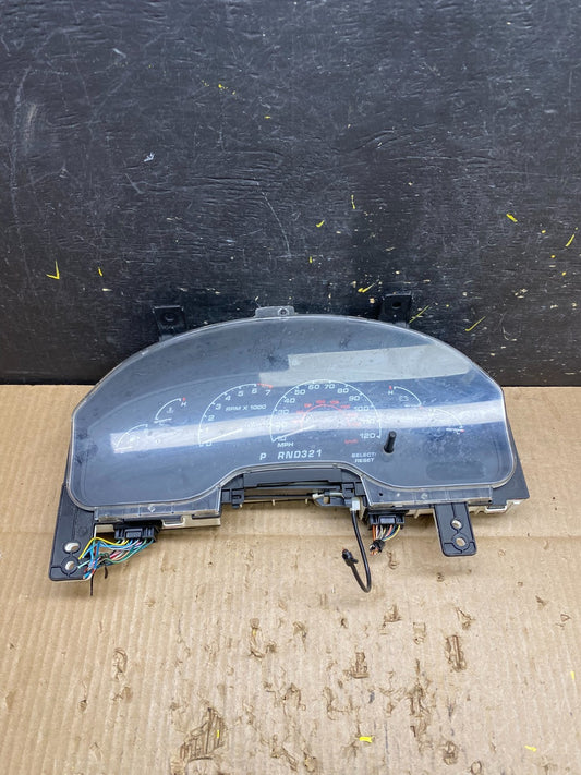 2002 to 2004 Ford Explorer Speedometer Cluster Gauge V1658 DG0