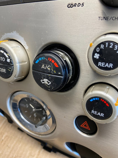 2004 to 2007 Infiniti QX56 Radio Player Climate Control Panel Bezel AE1965 DG5