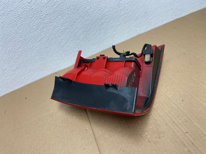 2002-2005 Mercedes ML350 ML-Class Left Driver Lh Side Tail Light OEM AB8065 LK5