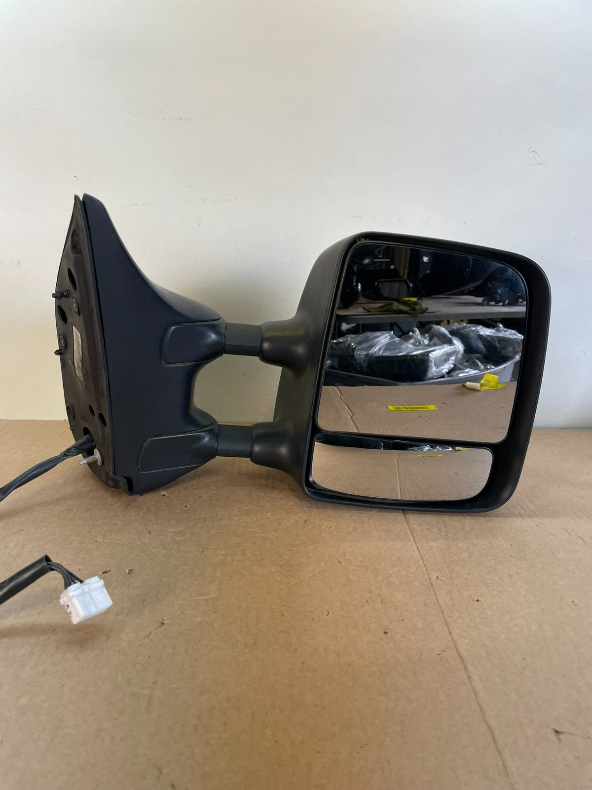 2004 to 2015 Nissan Titan SE Right Passenger View Door Mirror AH6184 DW8