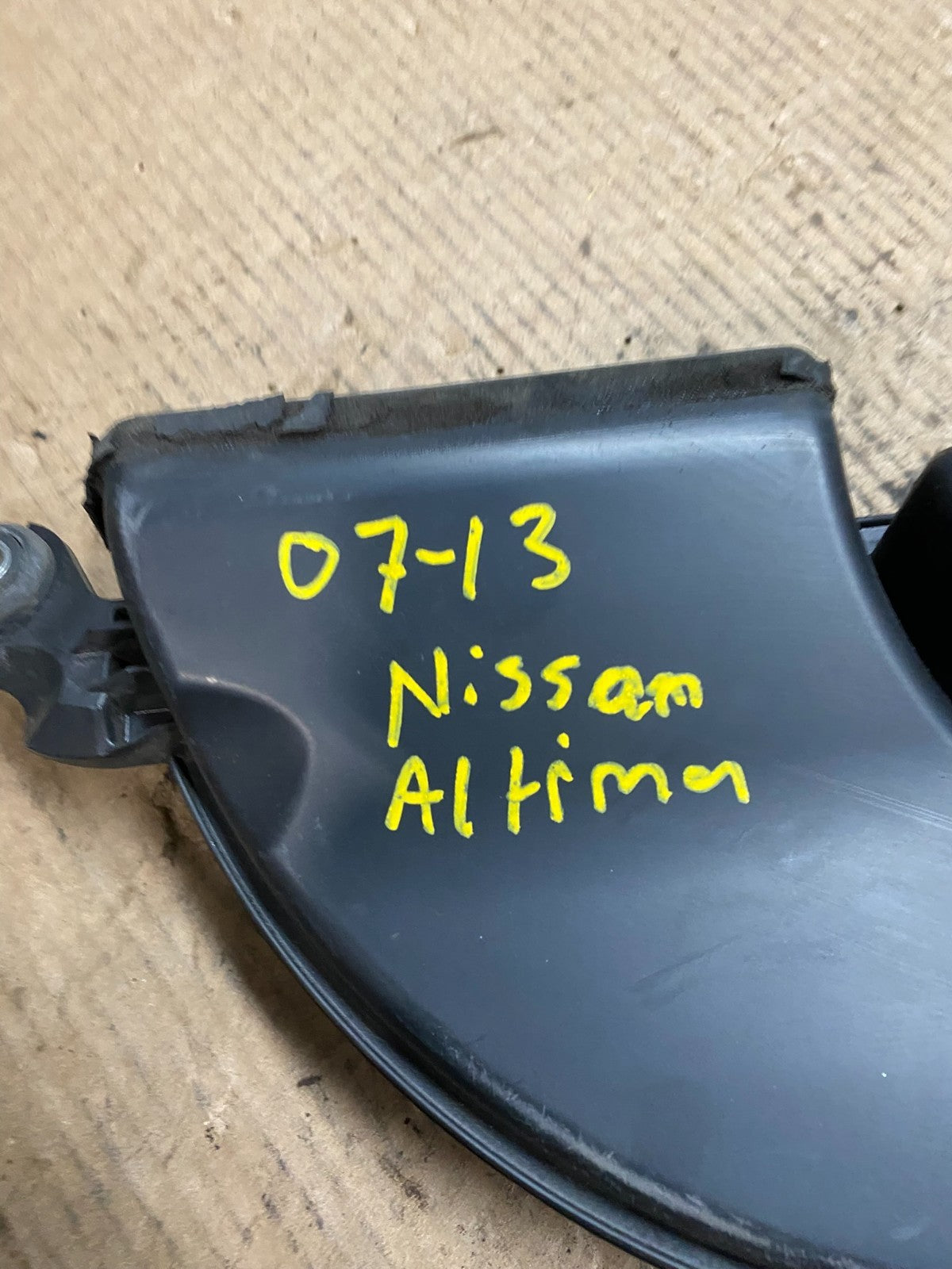 2007 to 2013 Nissan Altima 2.5L Air Duct Tube Resonator 16554-JA000 OEM V9682 DG8