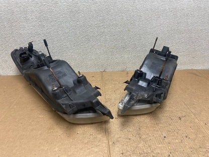 1997 to 1999 Nissan Maxima Left+Right Side Headlights Halogen OEM AA35774