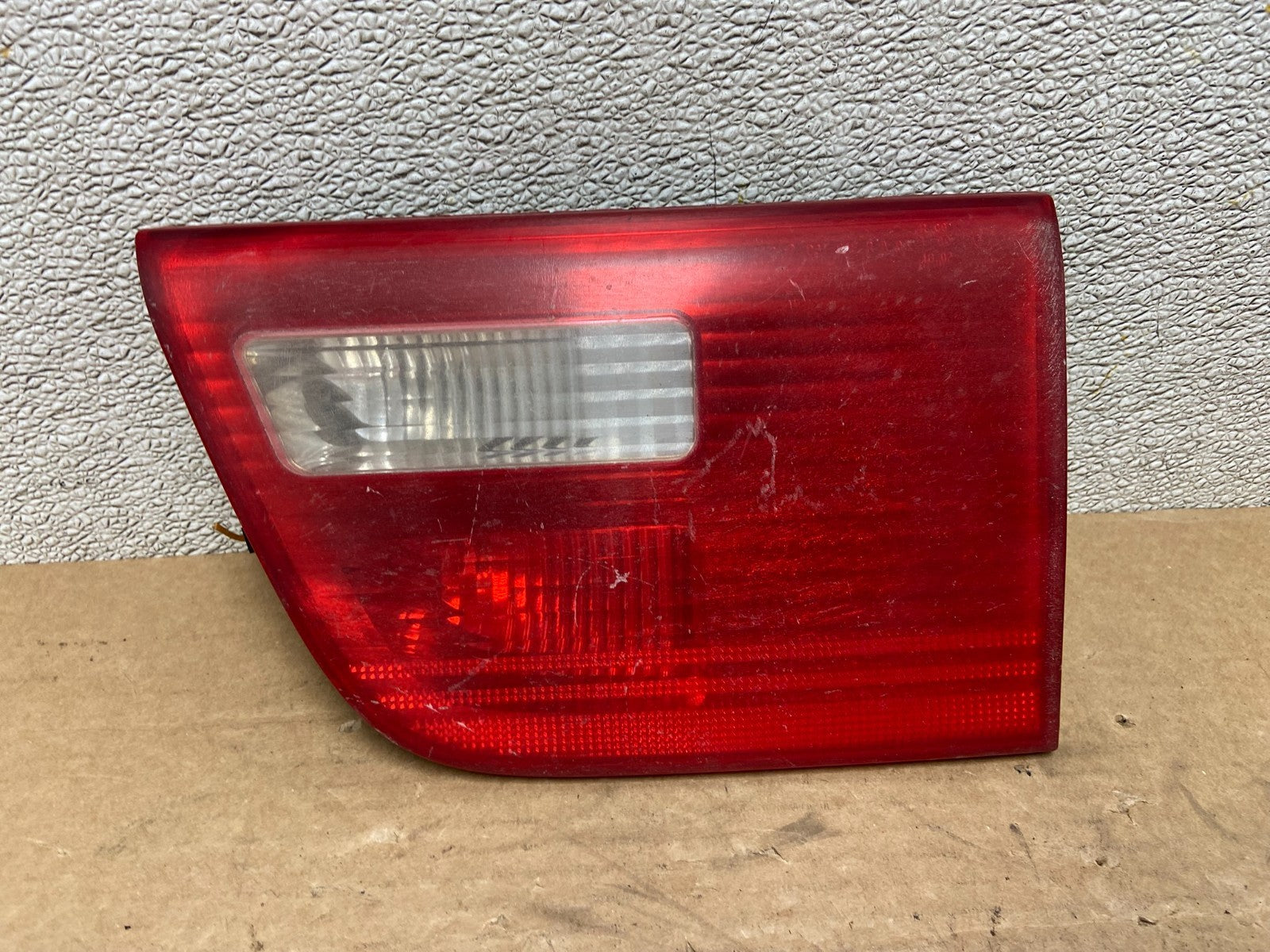 2004-2006 BMW X5 Right Passenger RH Side Inner Tail Light Oem AB4703 LK0