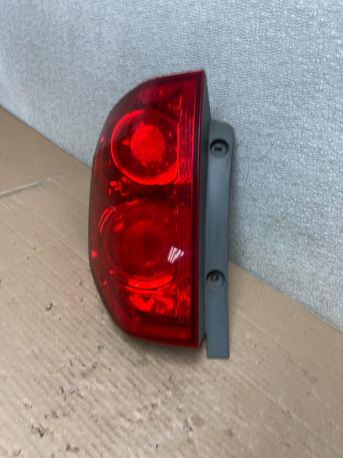 2003 2004 2005 Honda Pilot Left Driver LH Side Tail Light Oem AA8806 LK1
