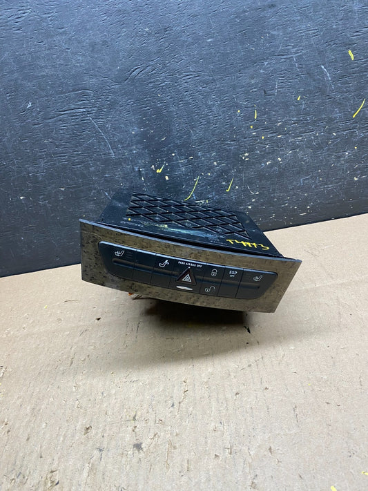 2006-2011 Mercedes W211 E350 E500 Center Console Switch Control Unit T4973 DG0