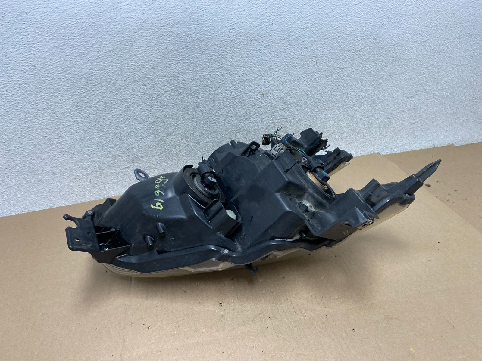 Halogen 2009 to 2014 Nissan Maxima Left Driver LH Side Headlight AG6619 DW9