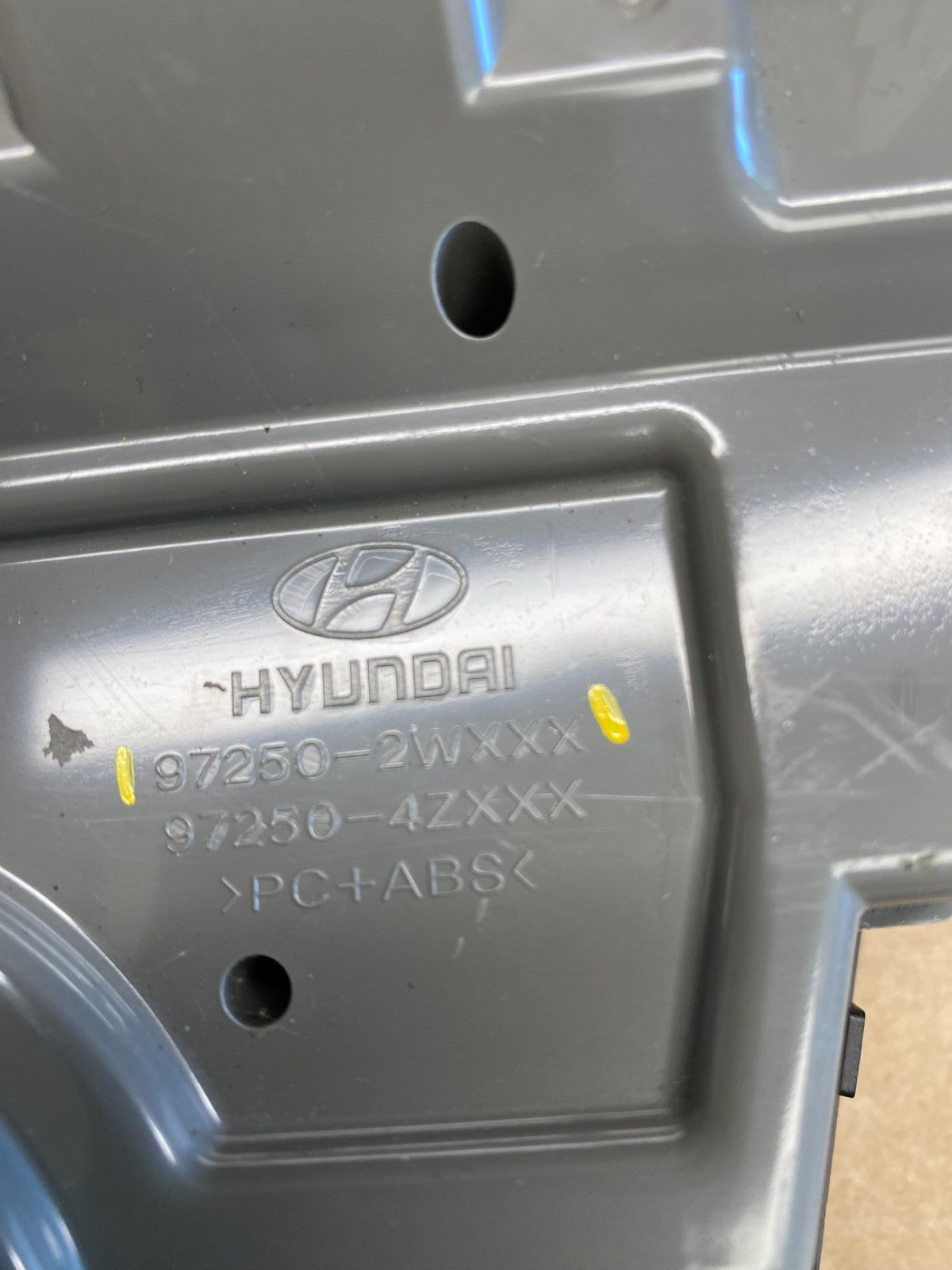 2017 to 2018 Hyundai Santa Fe Automatic Climate AC Heater Control ac9430 DG4