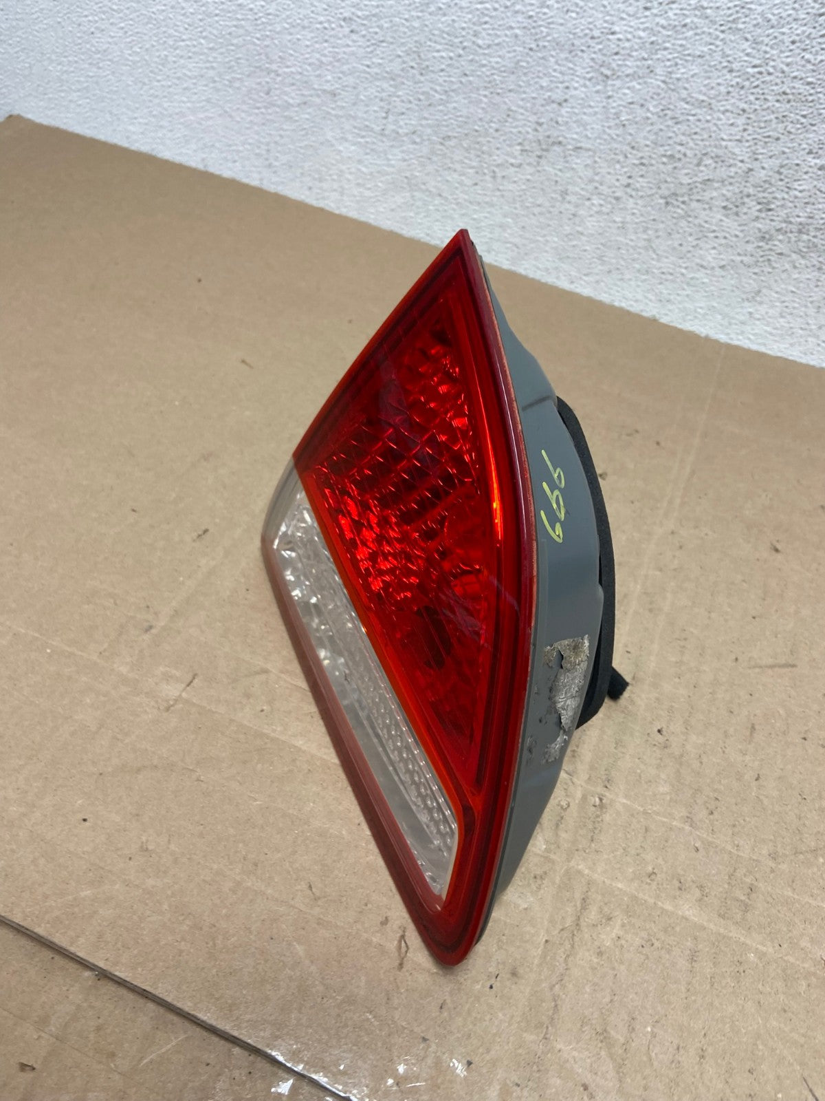 2007 to 2012 Hyundai Veracruz Right Passenger RH Inner Tail Light AE4996 LK1