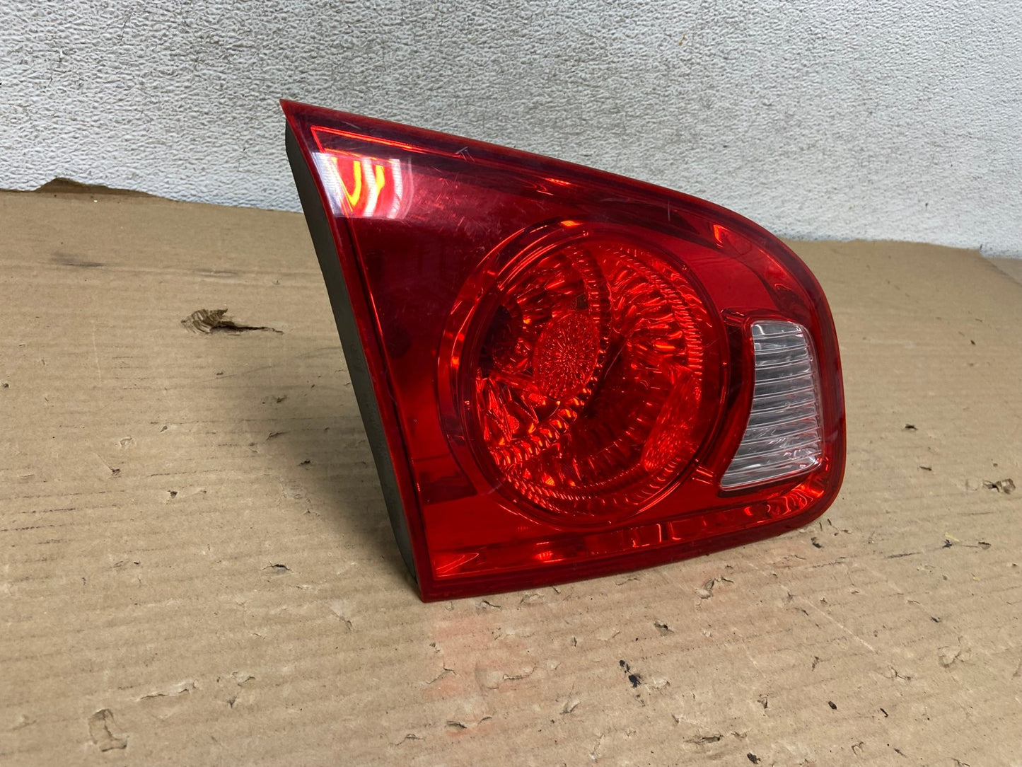 2007 2008 2009 Hyundai Santa Fe Left Driver LH Tail Light Inner AG8230 LK1
