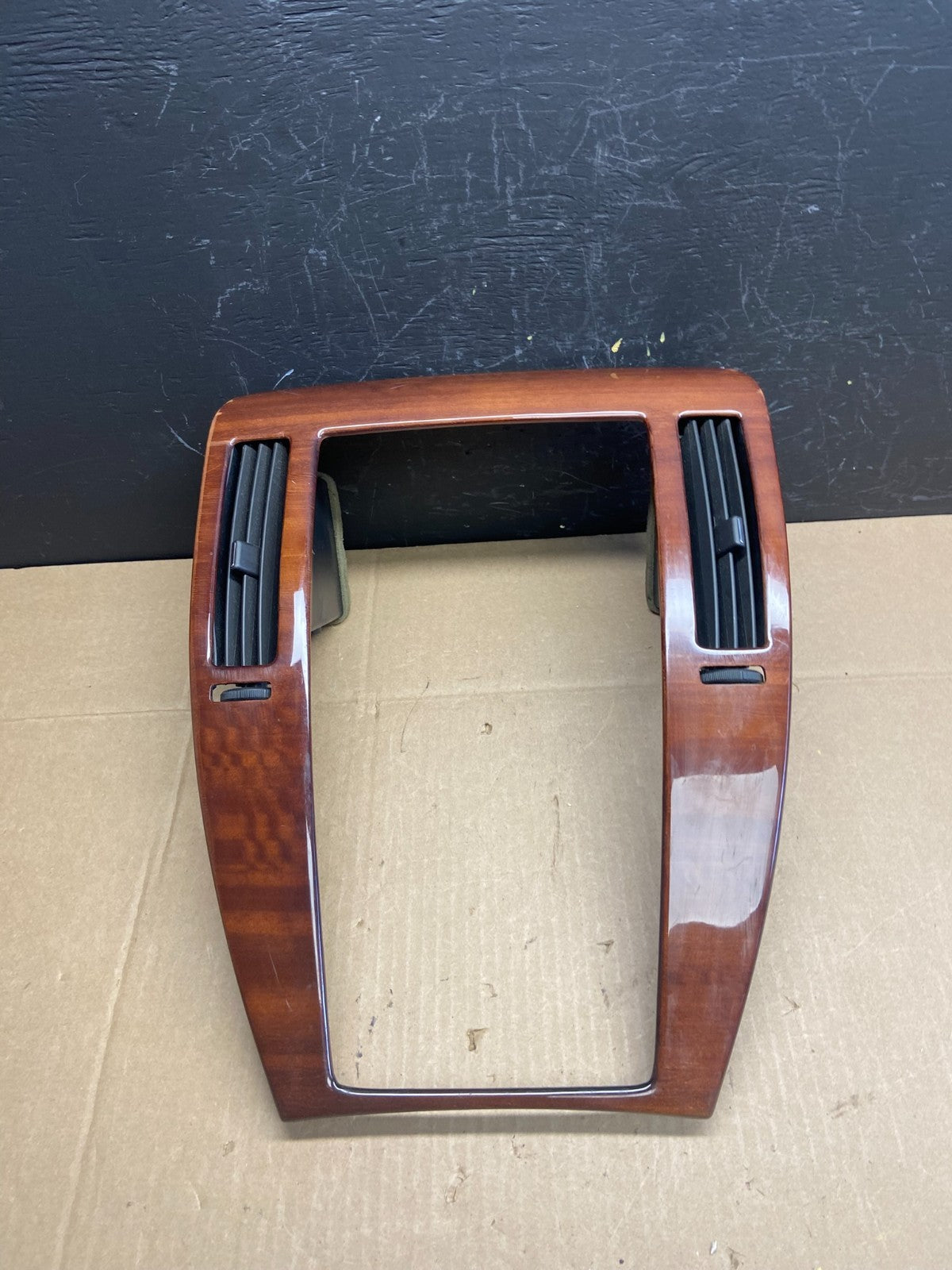 OEM 2007-2011 Cadillac STS Center Dash Trim Radio Bezel Vent Wood AB9279 DG0