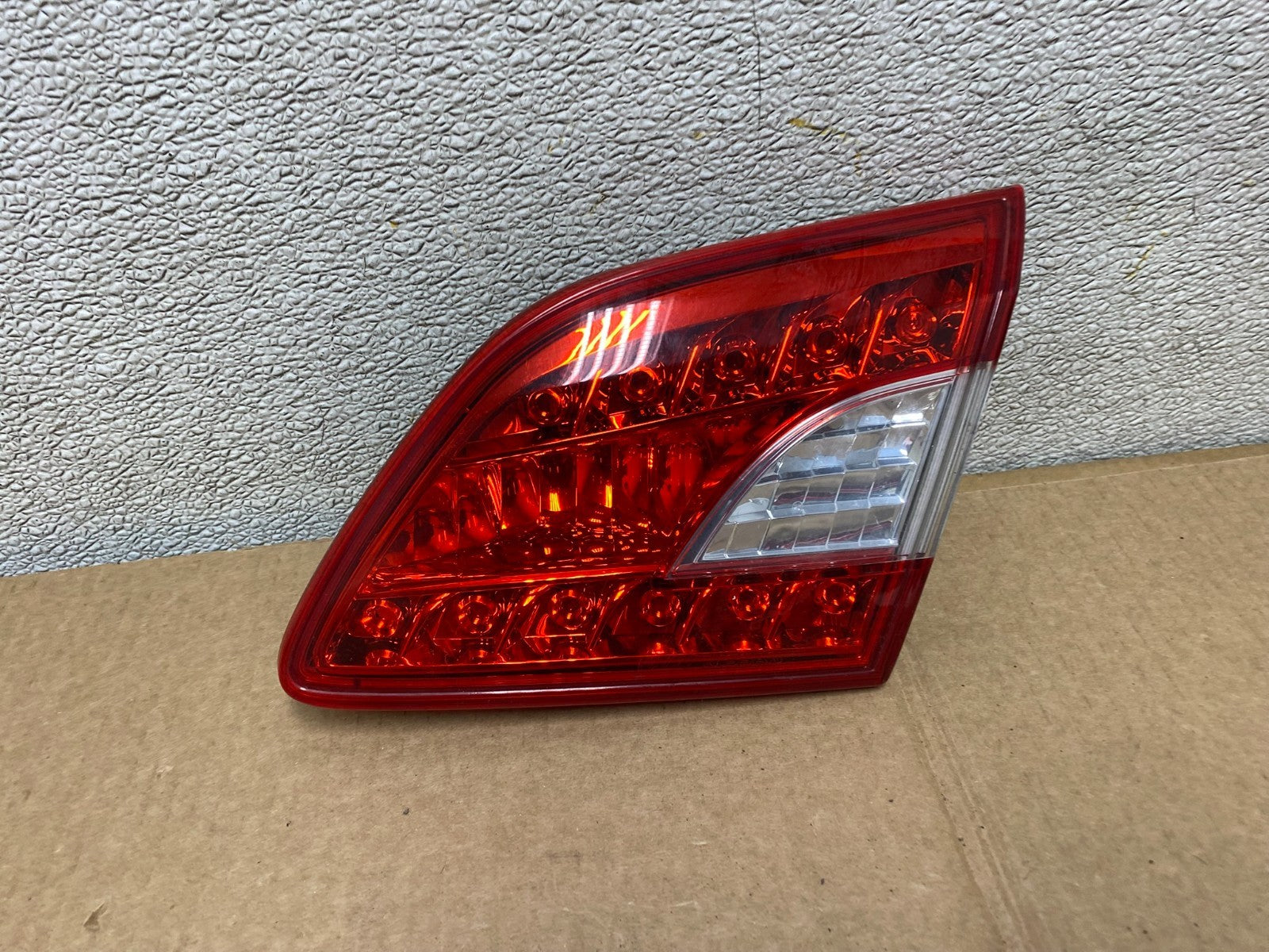 2013 2014 2015 Nissan Sentra Led Right Passenger Inner Tail Light Oem V0999 DW0