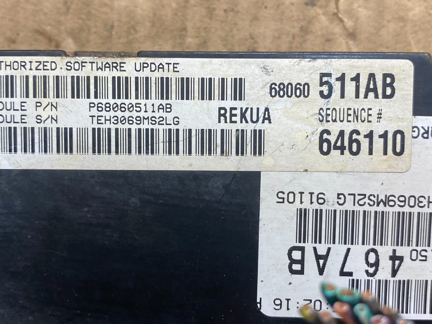 2009 to 2010 Jeep Grand Cherokee Computer Engine Control ECU ECM AE7373 DW2