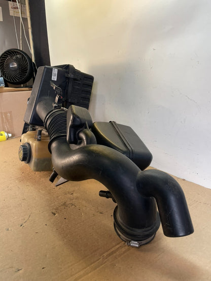 2011 to 2018 Ford Expedition Air Intake Cleaner Box Coolant Bottle ag7633 DG1