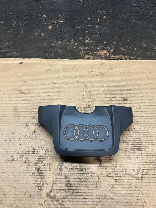 2010 - 2017 Audi  A4 S4 S5 V6 3.0L Engine Cover  Garnish V9414 DG0