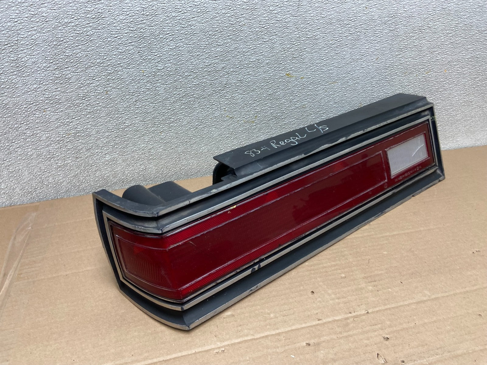 1980 to 1985 Dodge Diplomat Left Driver LH Side Tail Light Oem aa86532