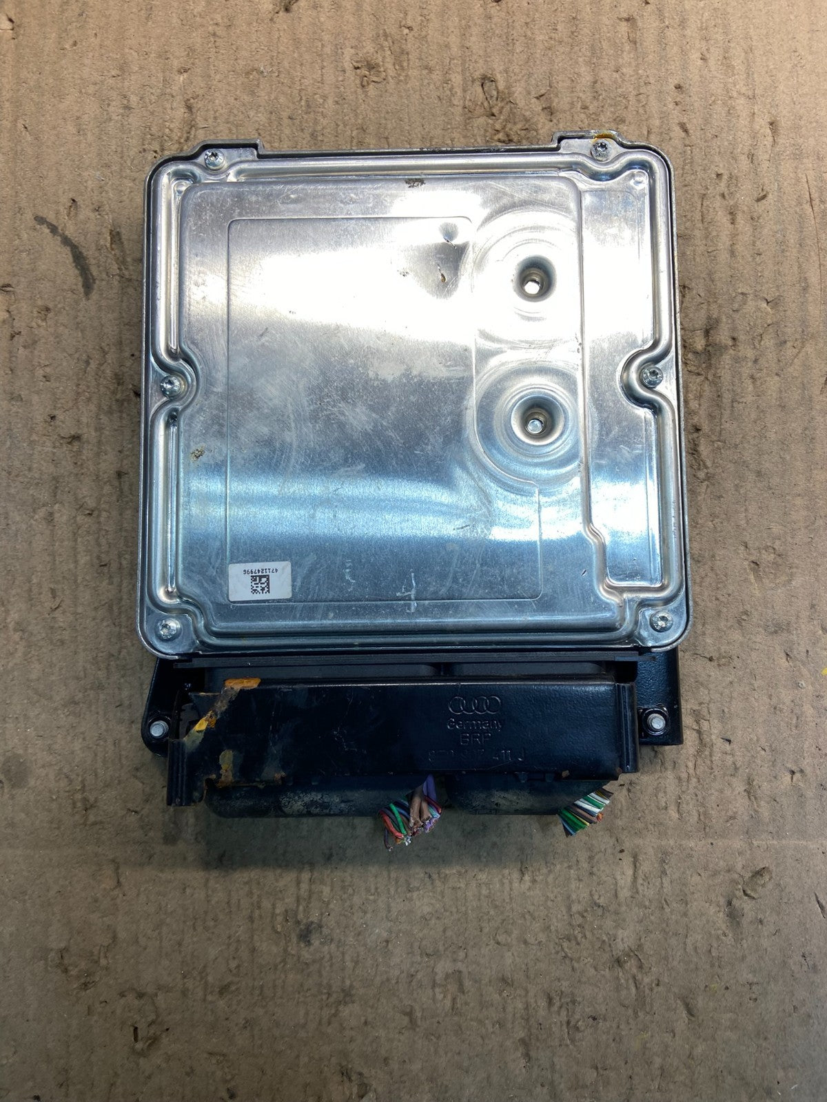 2009 to 2010 Audi A4 2.0L Engine Computer Ecu Pcm Ecm Pcu Oem OEM z0812 DG3