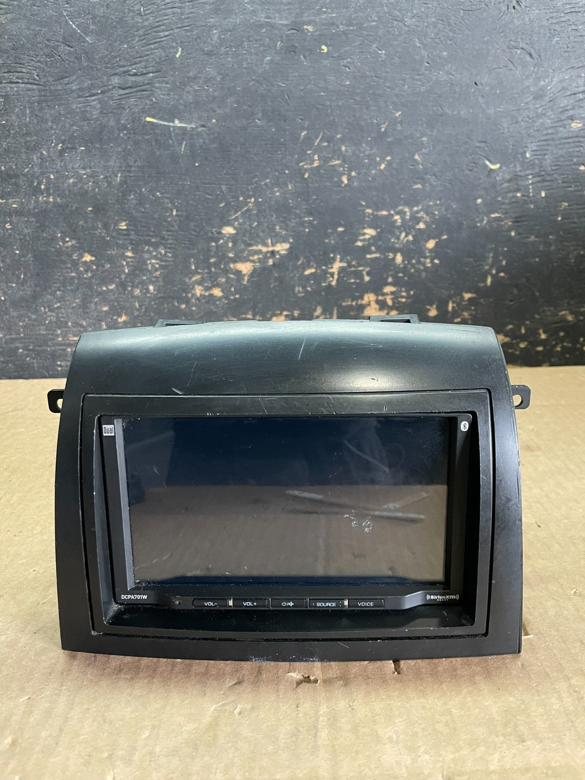 Dual DCPA701W-BC 7"  Media Receiver | Wireless CarPlay / Android AB30430