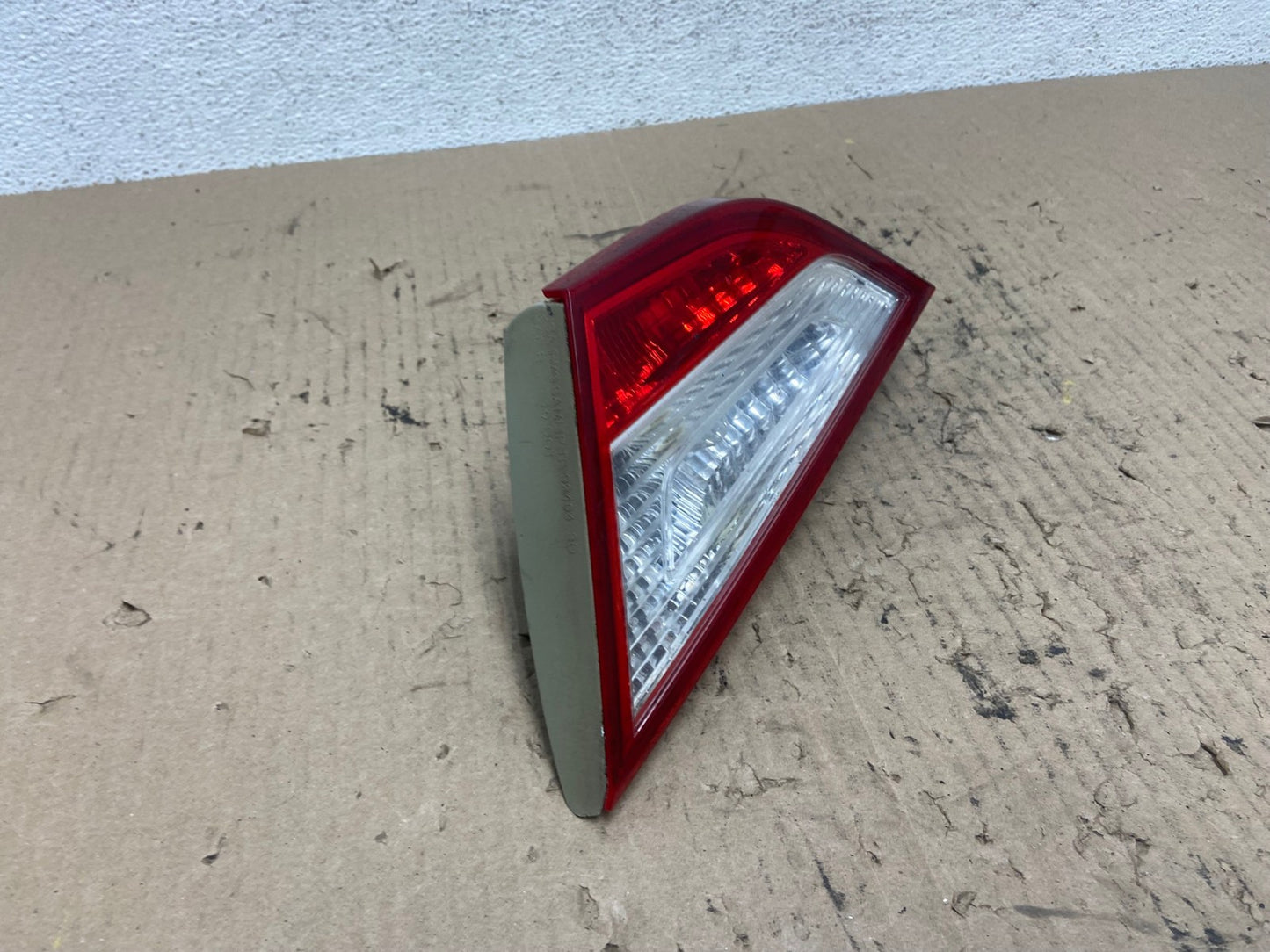2011 to 2014 Hyundai Sonata Right Passenger Rh Inner Tail Light AF7076 LK2