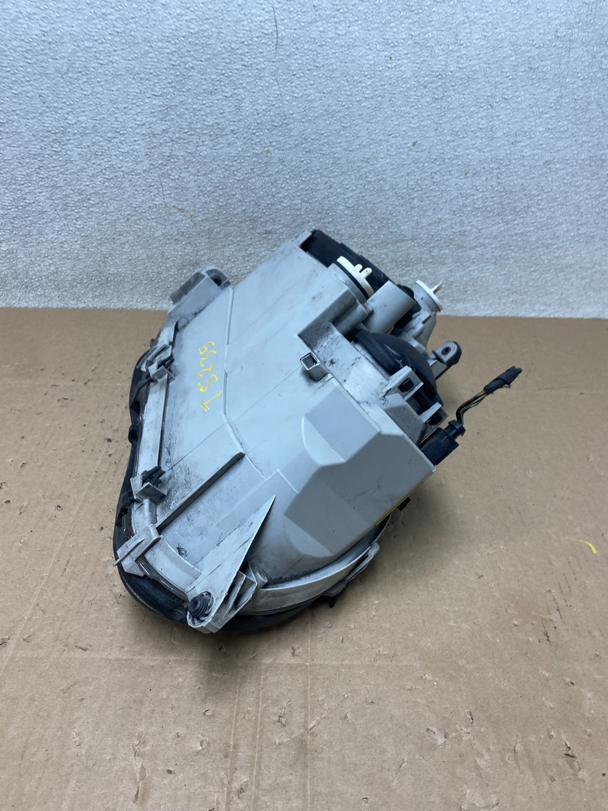 2001-2004 Mercedes-Benz C Class Halogen Left Driver Headlight AD1178 DW5