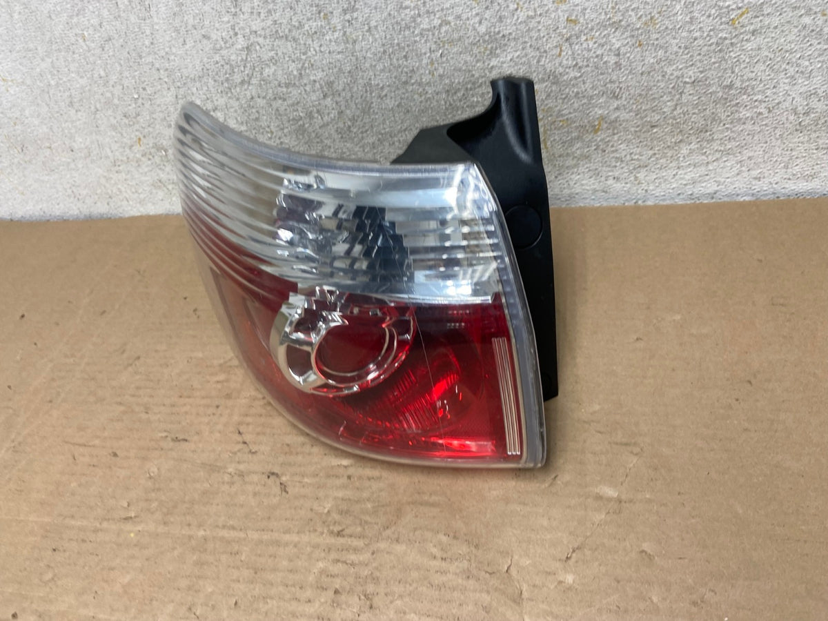 2007 to 2012 GMC Acadia Tail Light Left Side Driver Lh AH9454 LK1