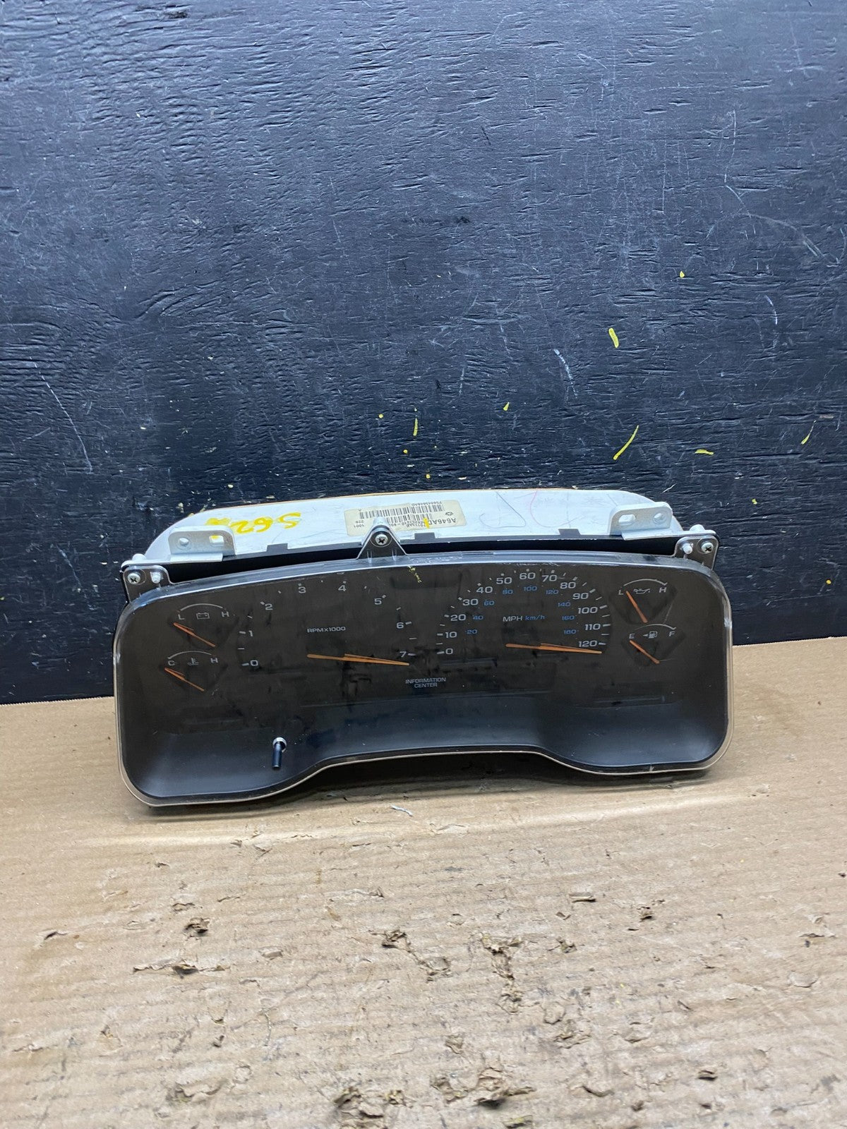 2001 2002 2003 Dodge Durango Speedometer Instrument Cluster Gauge OEM S6246 DG0