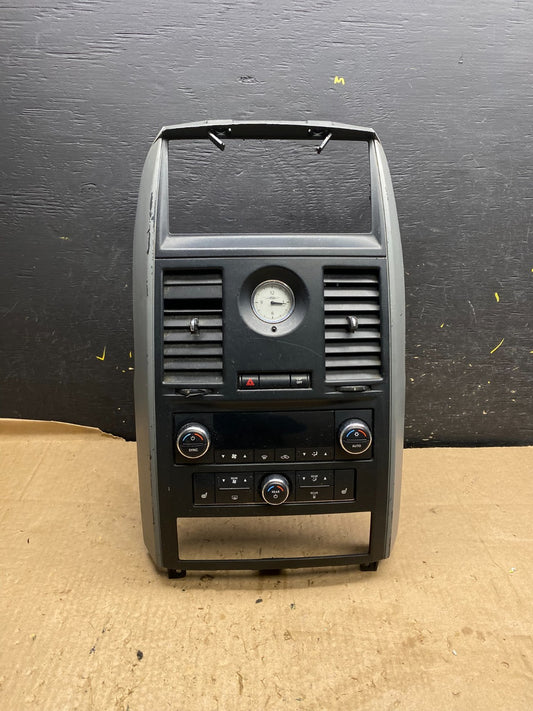 2008-2010 Dodge Grand Caravan Radio Bezel Climate Control AC Heater Z1908 DG0