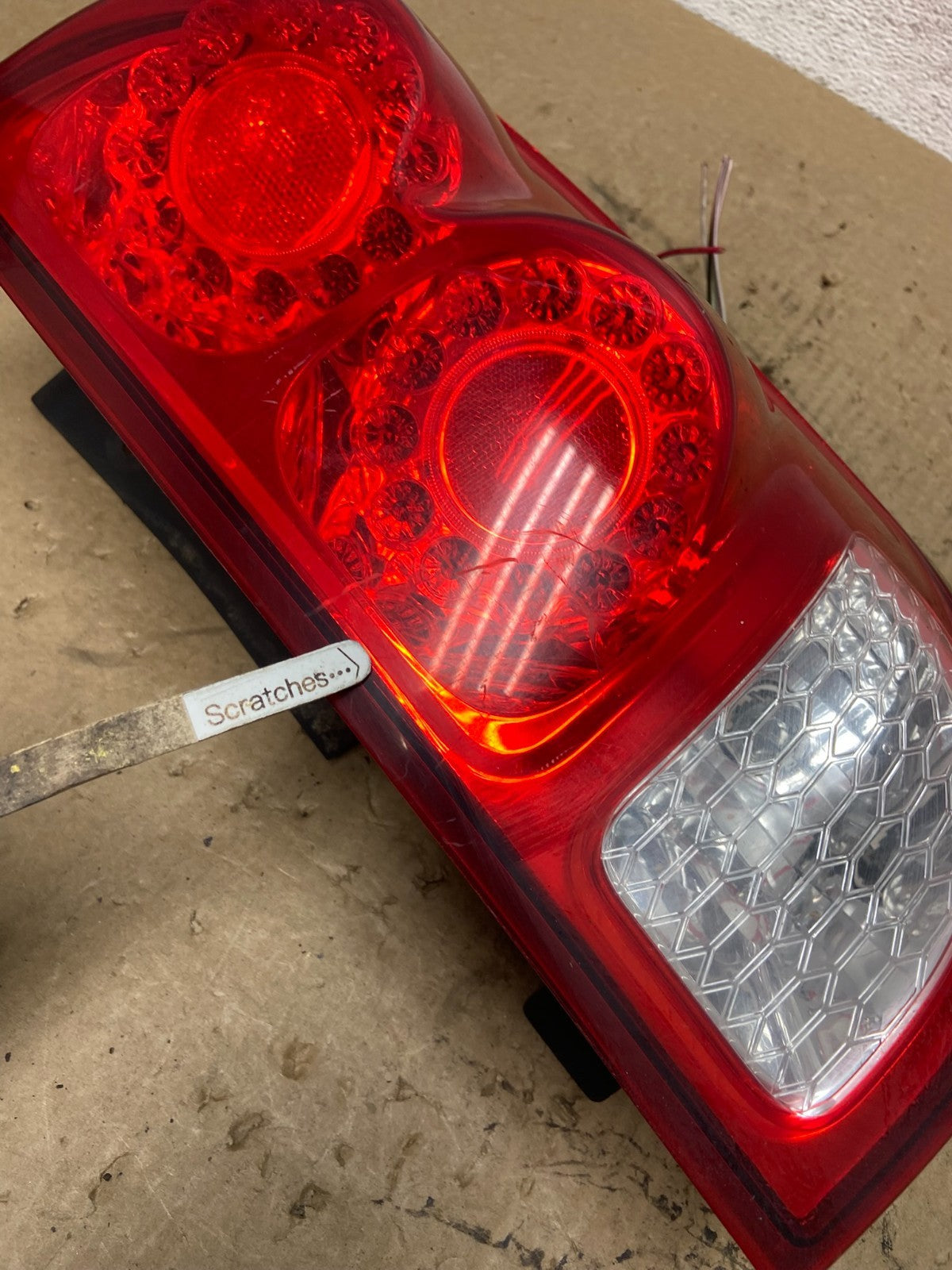 2011 - 2018 Dodge Grand Caravan Right Passenger RH Tail Light Led AF8407 DW3