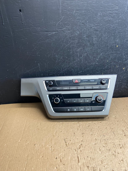 2015 to 2017 Hyundai Sonata Ac Heater Climate Control AE4180 DG0
