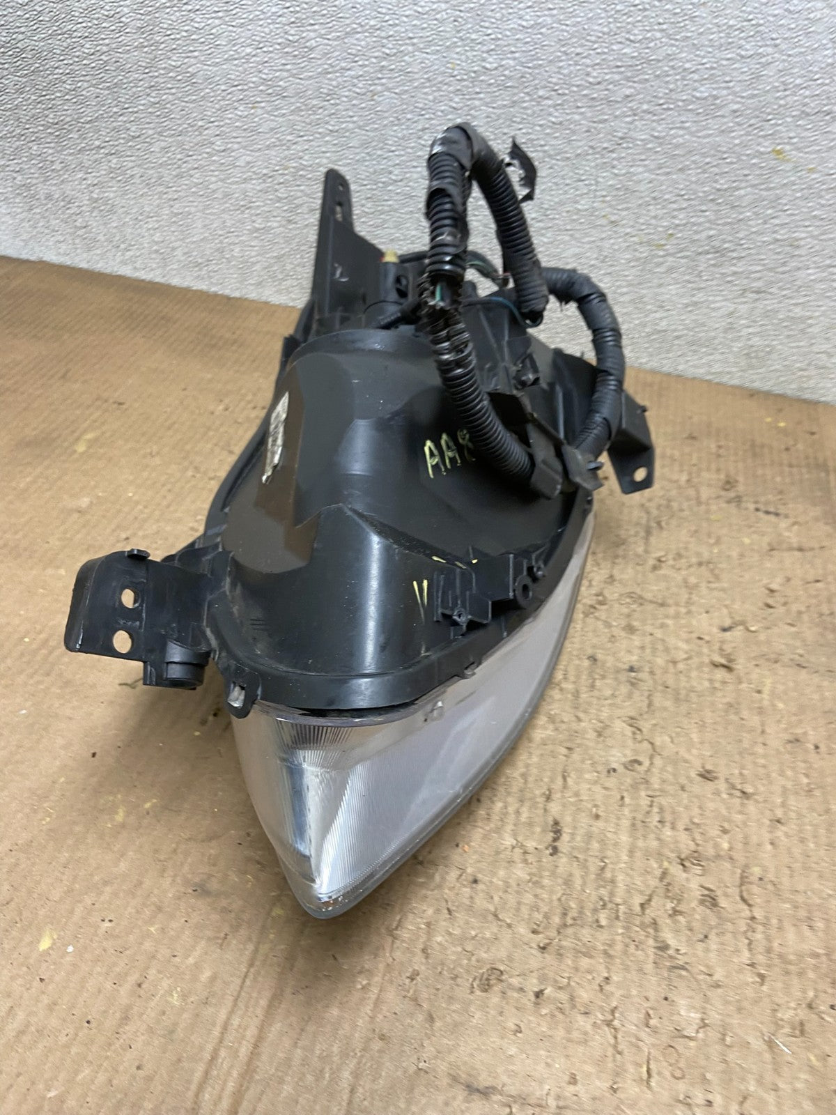 Sedan 2010 2011 2012 Nissan Altima Headlight Right Passenger Rh OEM AA8299 DW11