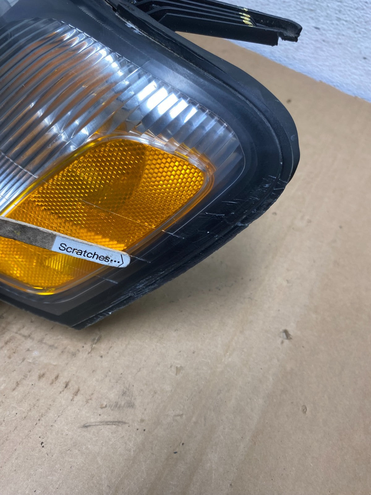 2001-2004 Subaru Legacy Outback Left Driver Lh Side Headlight AD2671 DW3