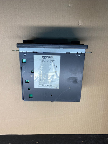 2005-2006 Honda CRV CR-V 6 CD AUX Player Radio Stereo CD Player ai0365 DG4