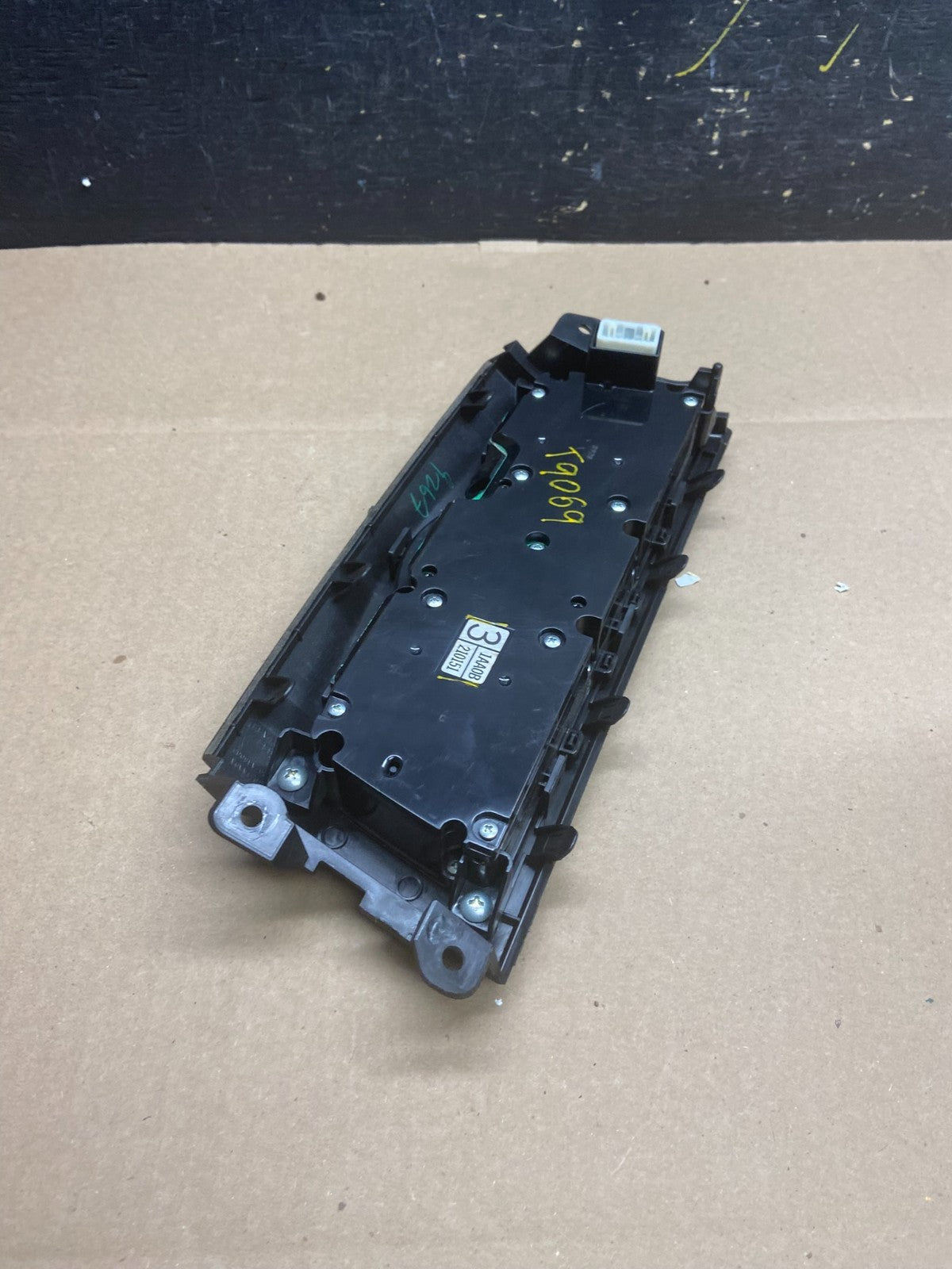 2009 - 2014 Nissan Murano AC Air Temperature Climate Control Panel T9069 DG4