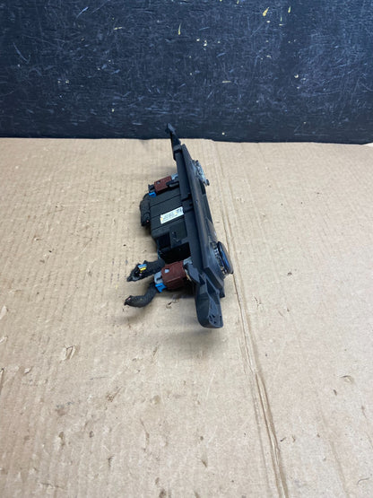 2007 - 2014 Chevrolet Tahoe Yukon Pedal Traction Control Switch AE3828 DG1