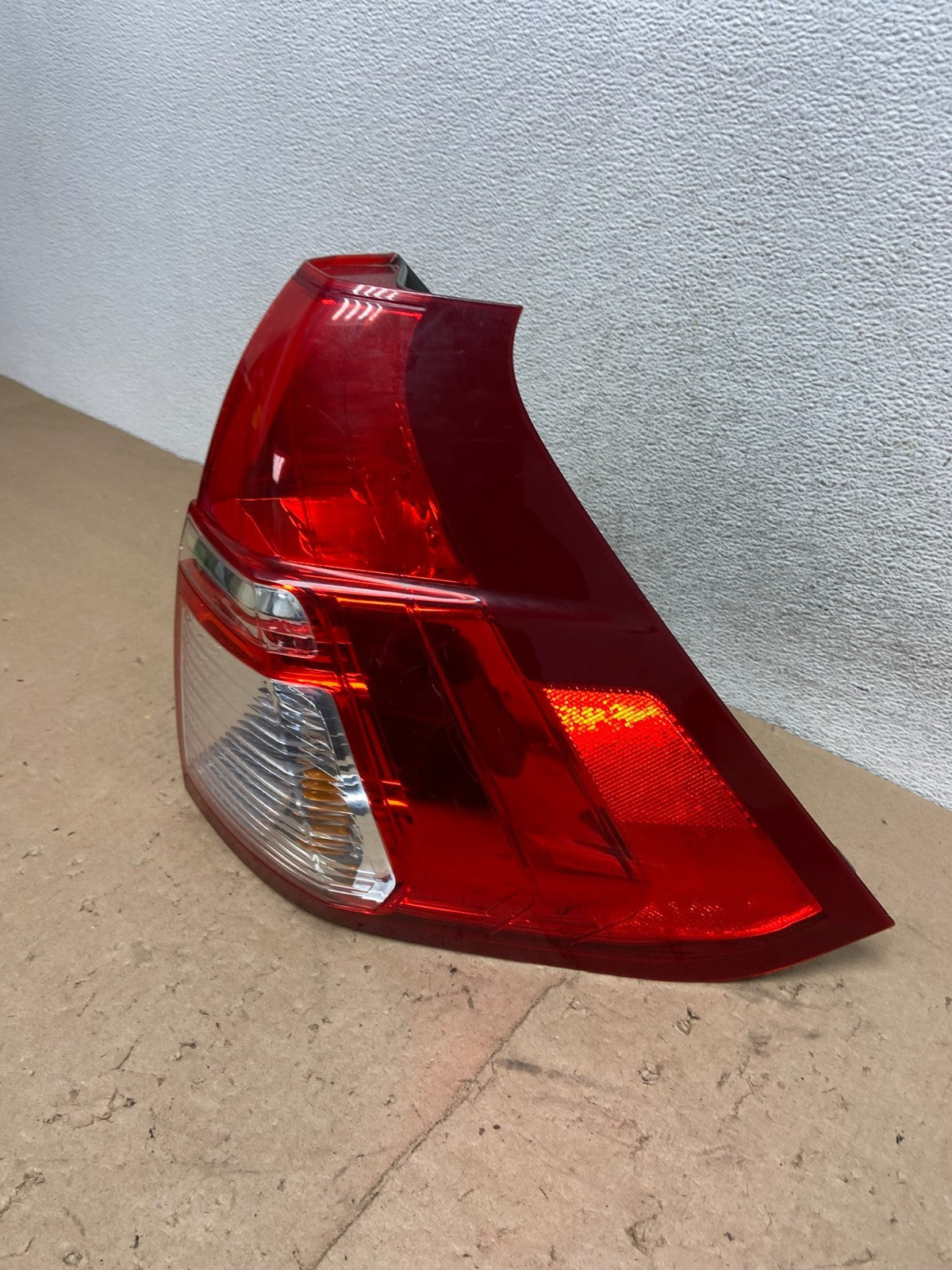 2015-2016 Honda Crv Cr-v Right Passenger Rh Side Lower Tail Light AG5659 DW1