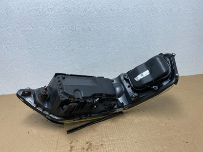 2005 to 2011 Lincoln Town Car Left Driver LH Side Headlight AB8365 DW5