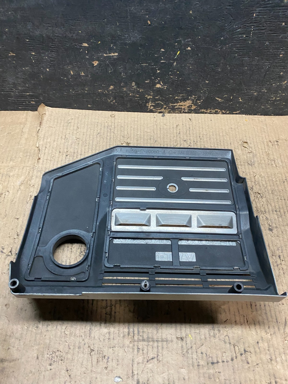 1999 - 2003 Lexus RX300 Factory OEM Engine Motor Cover Trim Panel U6147 DG5