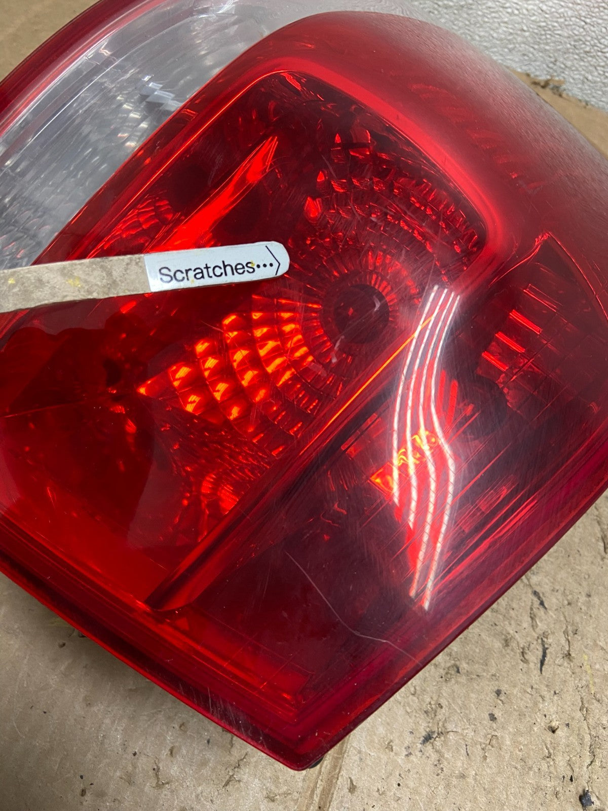 2010-2014 Volkswagen Golf MK6 Wagon Left Driver LH Tail Light OEM AA5014 DW3
