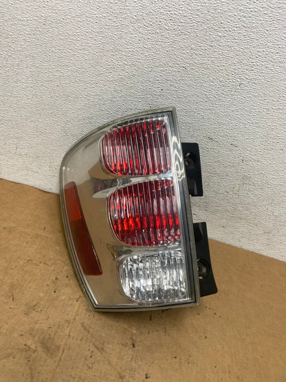 2005 to 2008 Chevrolet Equinox Left Driver Lh Side Tail Light AD5155 LK0