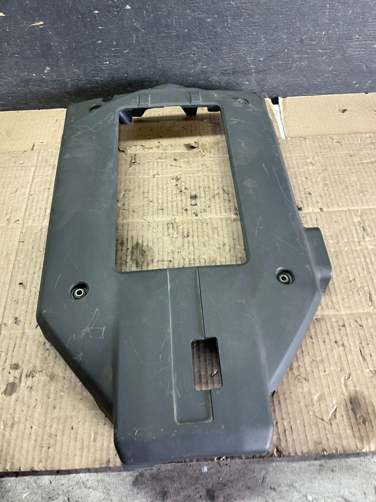 2001 2002 2003 Acura TL Engine Top Lid Motor Cover M2666 PS3