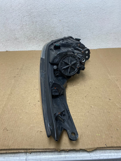 2011 2012 2013 Hyundai Elantra Right Passenger Headlight AF9675 DW7