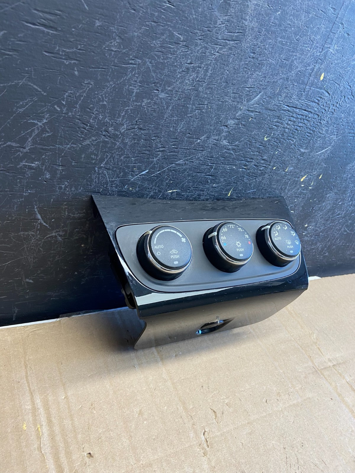 2011-2014 Chrysler 200 Heater AC Climate Switch Temperature Control AE1682 DG1