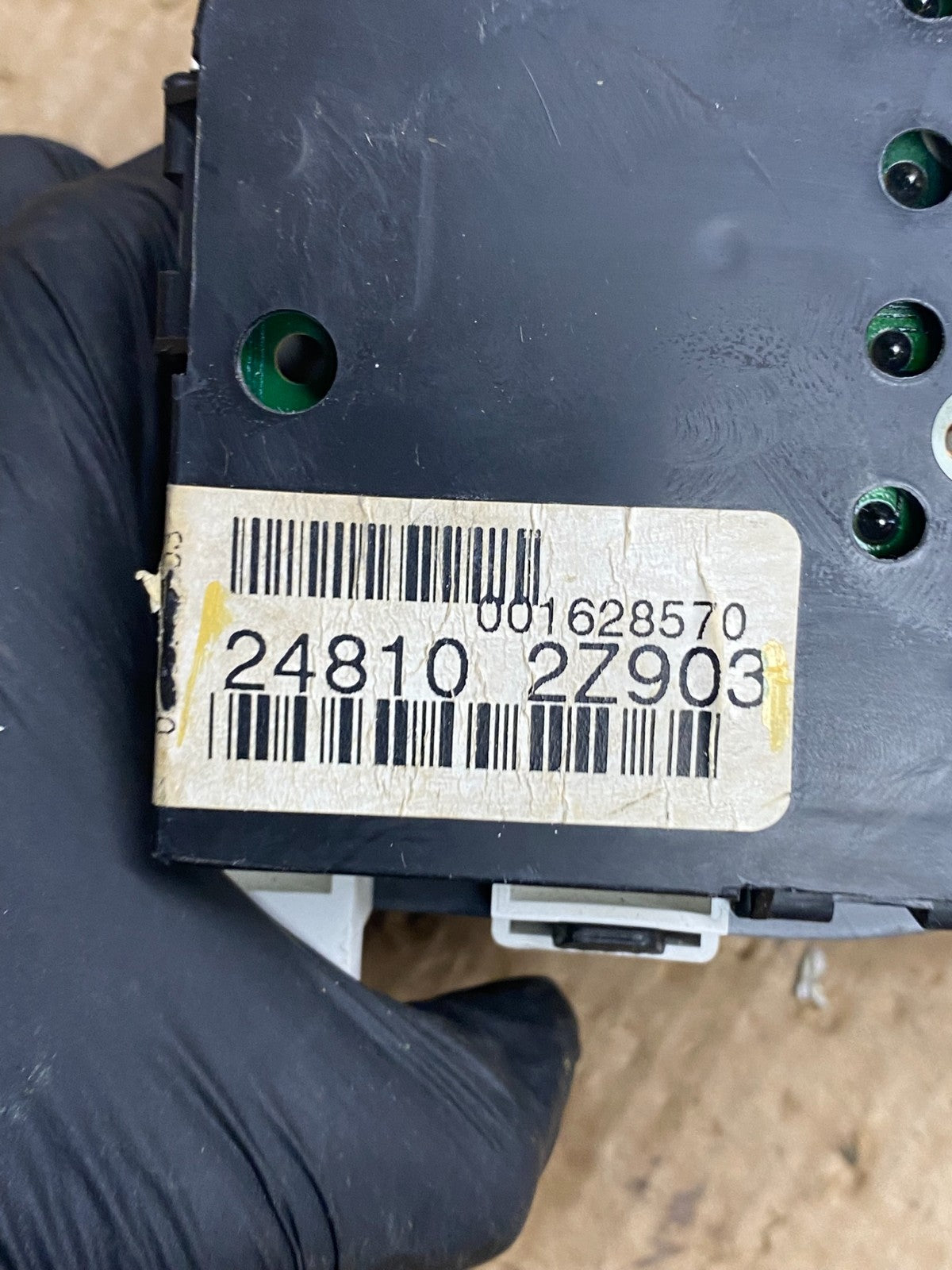 2002-2003 Nissan Pathfinder Xterra Cluster Speedometer Instrument OEM z7269 DG5