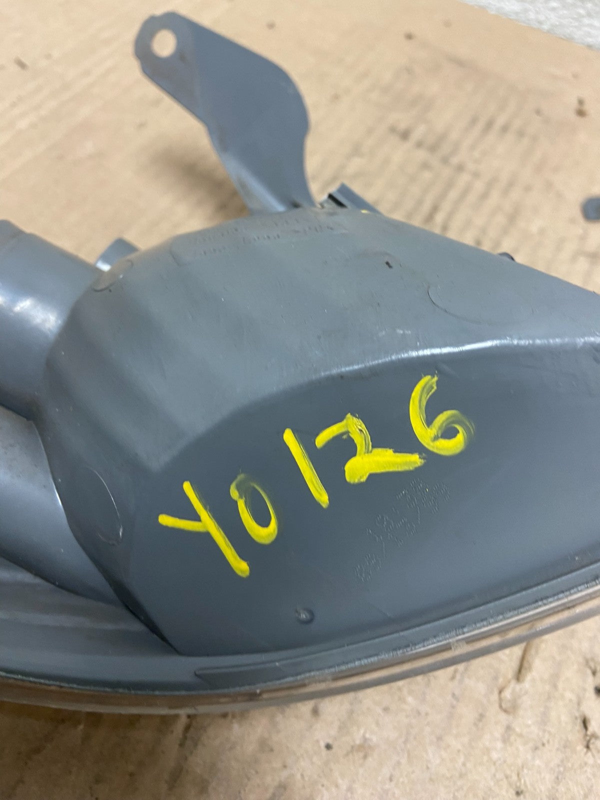 2000 - 2001 Toyota Camry Front Left Driver Lh Turn Signal Y0126 DW8