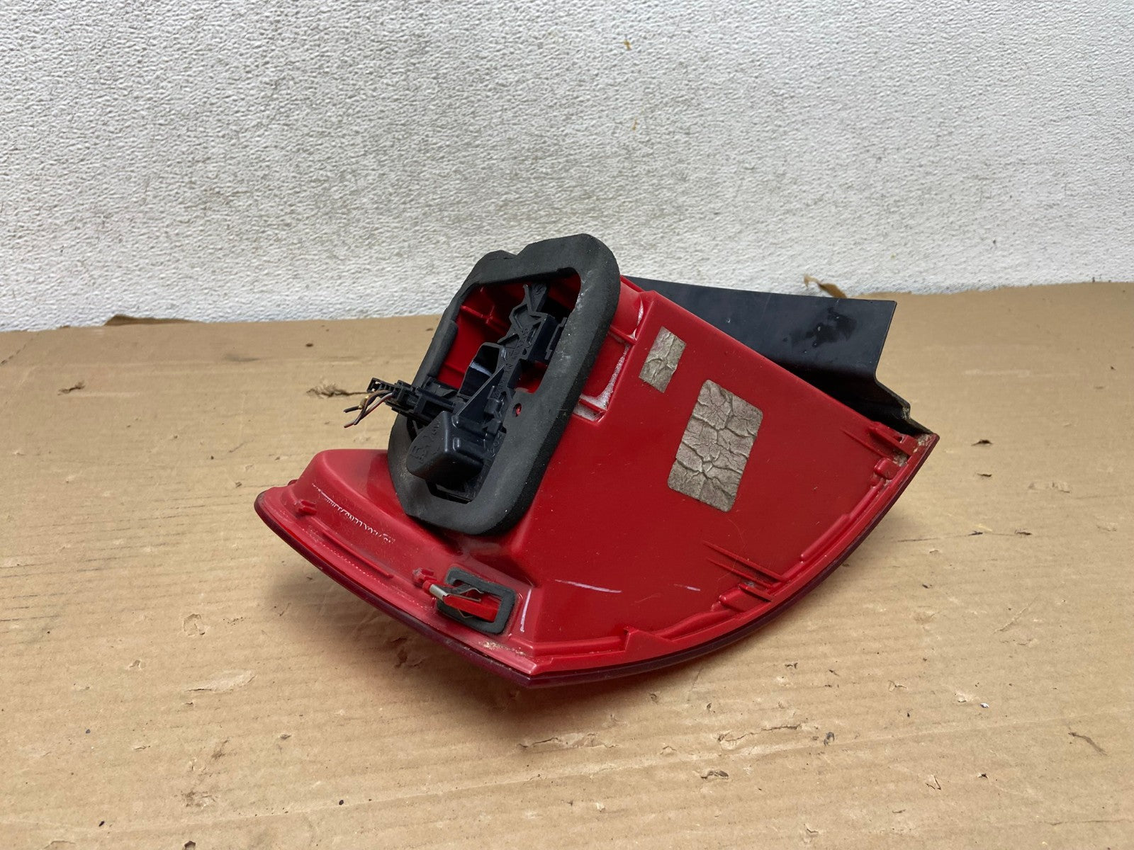 2011 to 2014 Volkswagen Jetta Right Passenger Rh Side Tail Light AG8160 LK5