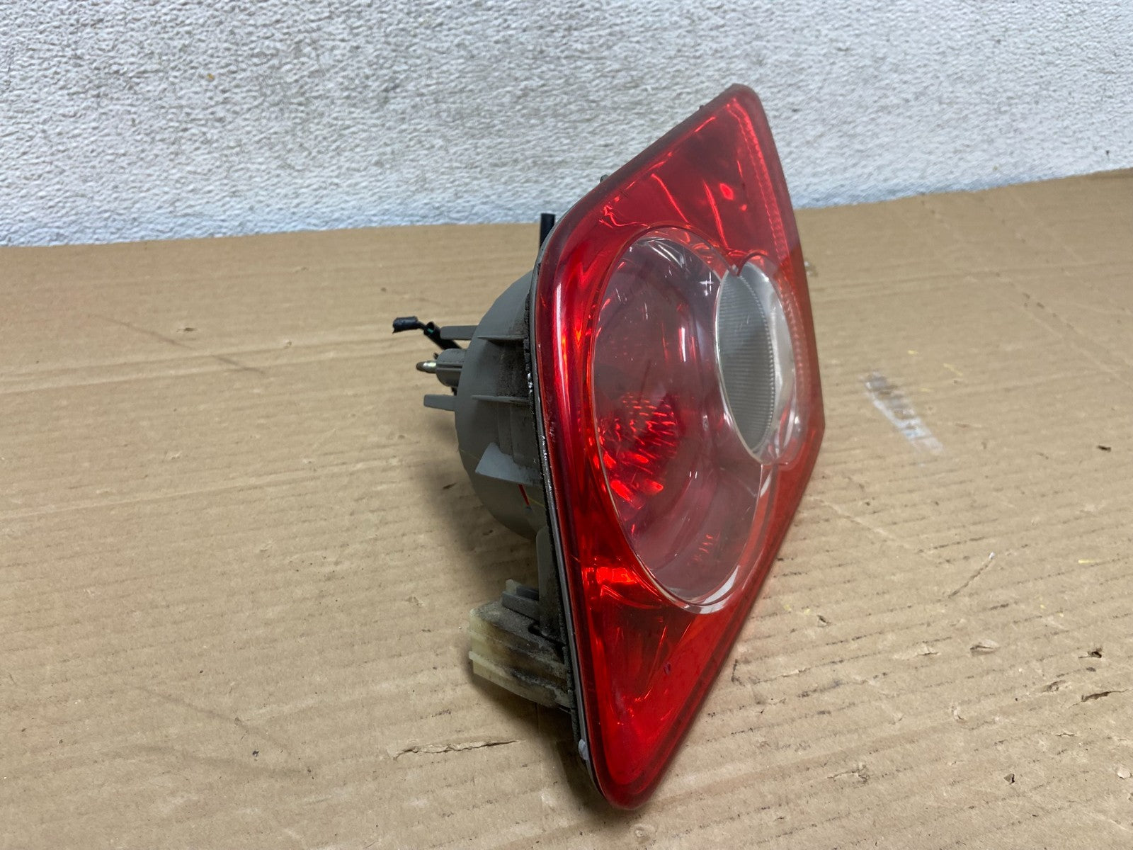 2003 2004 2005 Mazda 6 Right Passenger Inner Tail Light AG8962 DW1