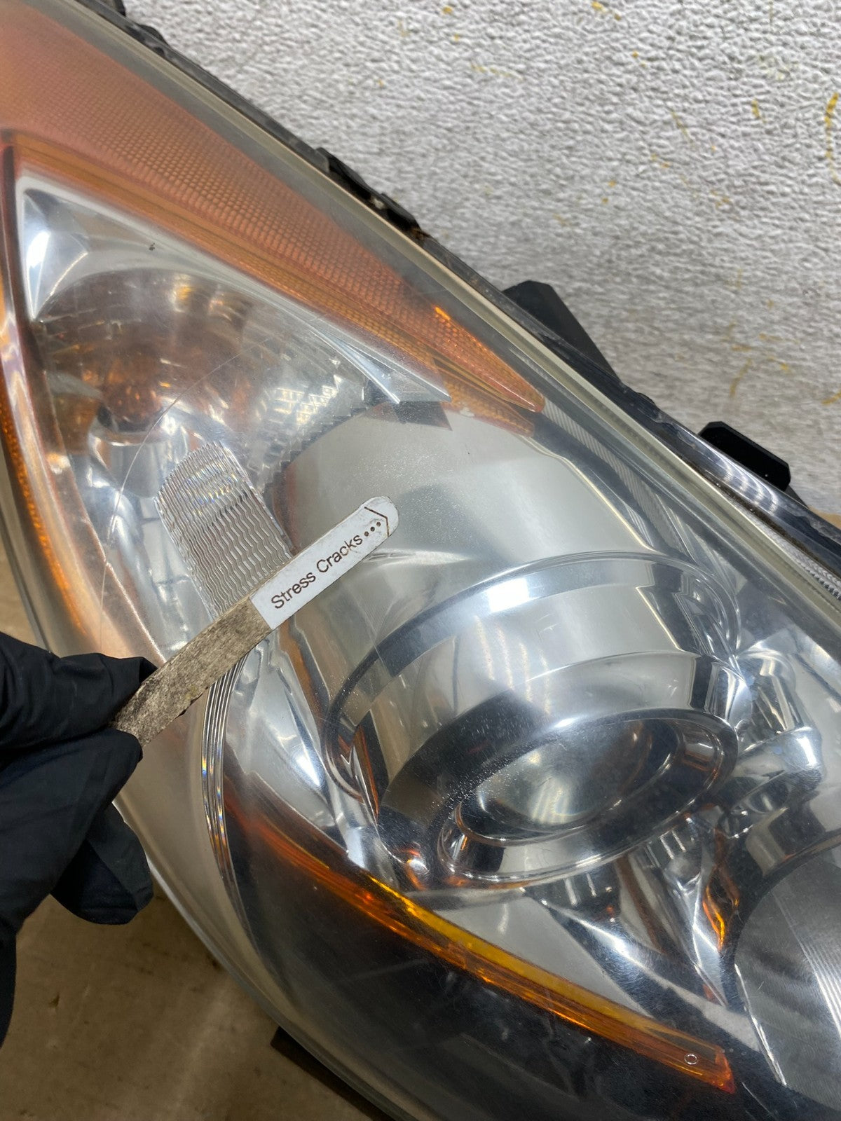 2010 - 2013 Mazda 3 Halogen Right Passenger Rh Side Headlight AH8385 DW5